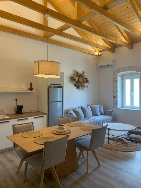 Mangata s Apartment Spartokhorion Bagian luar foto